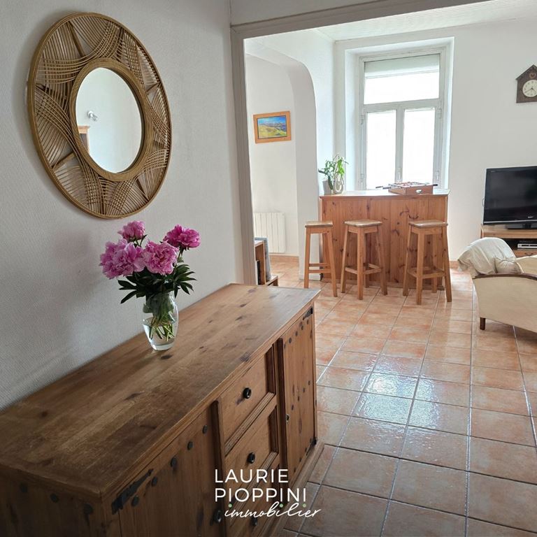 Appartement T4 ROQUEVAIRE (13360) LP IMMOBILIER