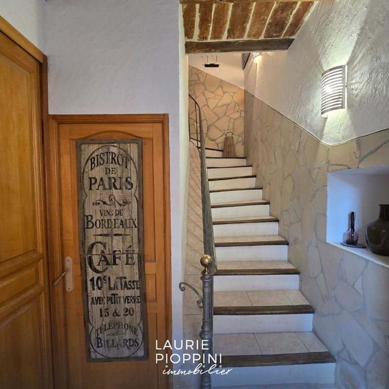 Maison de village ST ZACHARIE (83640) LP IMMOBILIER