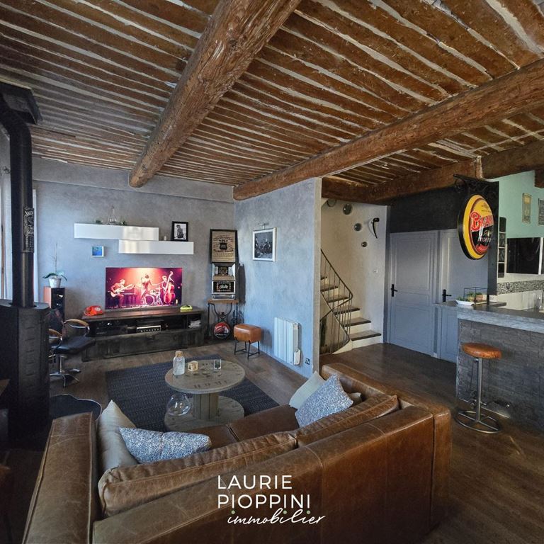 Maison de village ST ZACHARIE (83640) LP IMMOBILIER