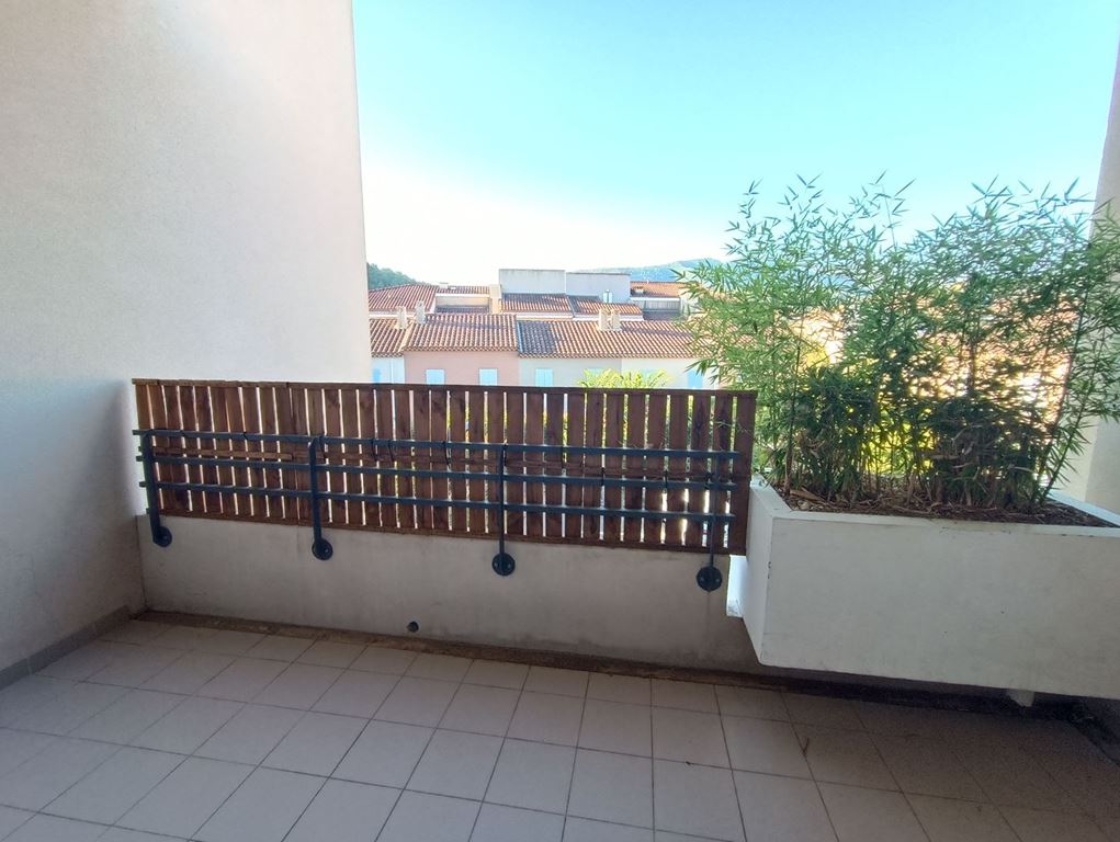 Appartement Duplex ST ZACHARIE (83640) LP IMMOBILIER