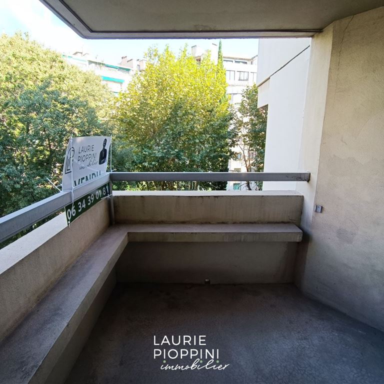 Appartement T3 MARSEILLE 08 (13008) LP IMMOBILIER